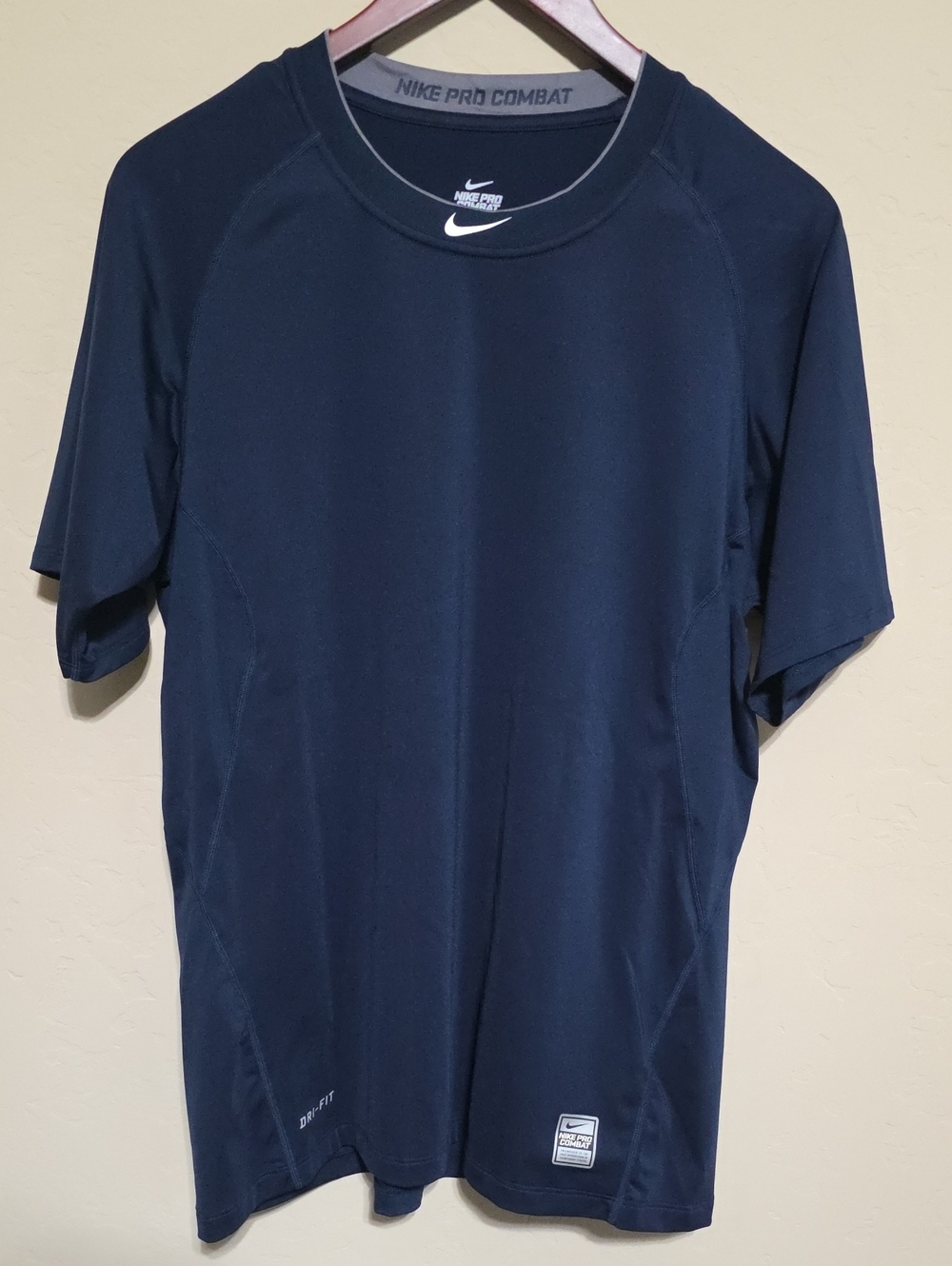Nike Men's Navy Dri-FIT Short Sleeve Performance Tee, Size L